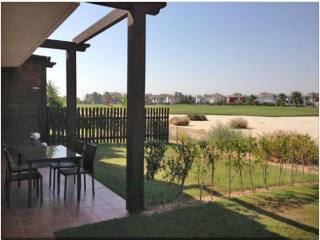 2 bedroom Apartment For Sale: Ground..