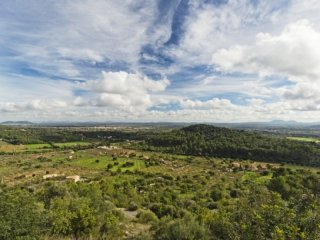 Country House In Spectacular Location..