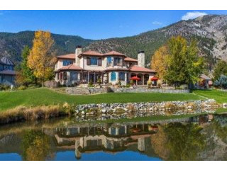 6 bedroom Residence For Sale: Genoa..