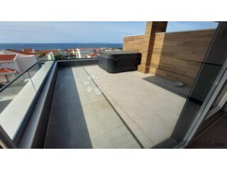 NOVALJA Penthouse novogradnja s panoramskim pogledom na more