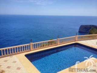 Seafront villa for sale in Javea on a south facing plot..