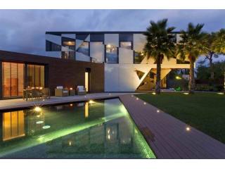 5 bedroom Detached House For Sale:..
