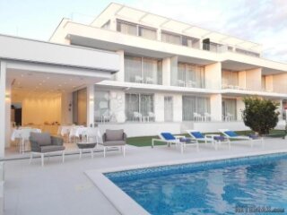 ZADAR BORIK LUXUZNA STAMBENA ZGRADA U FUNKCIJI HOTELA