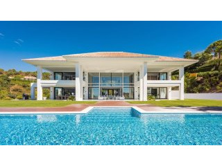 7 Bedrooms - House - Andalucia - For..