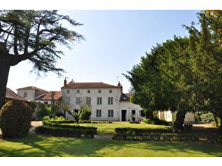*Fantastic Opportunity* Popular Market..