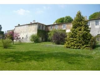 13 bedroom Manor House For Sale: 17000..