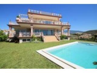 8 Bedrooms - Villa - Malaga - For Sale