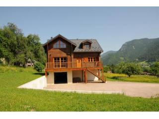 5 bedroom Chalet For Sale: 74110 MORZINE