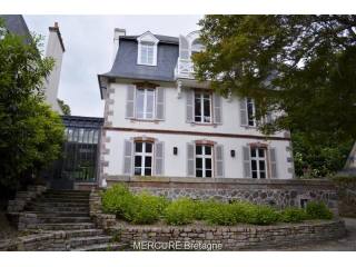 6 bedroom House For Sale: 22370 PLENEUF..