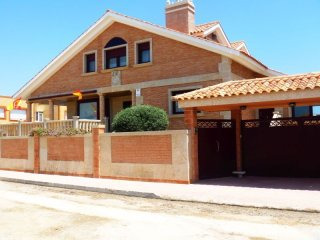 5 Bedrooms - Villa - Murcia - For Sale