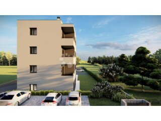 TAR / VRT 80m2/ 2 sp/ 2 kupatila/ parking u cijeni