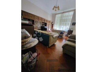 Gospodski stan na 5 minuta od Korza, 159m2