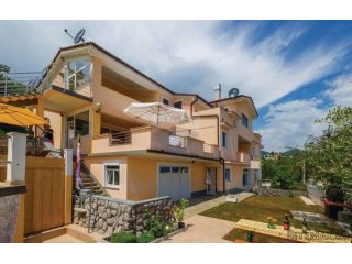OPATIJA - IČIĆI - SAMOSTOJEĆA KUĆA - 1045 m2 - 6 STANOVA - B