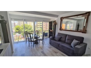 Apartamento en Benidorm zona , 48 m. de superficie, 8 m2..