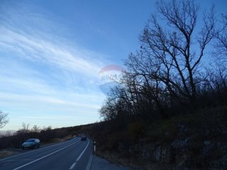 Jadranovo - teren za poslovnu djelatnost