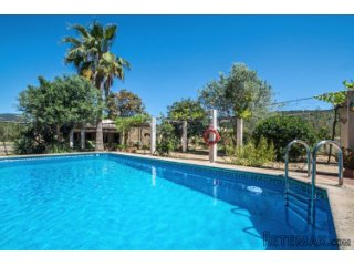 Excellent home or rental property on the outskirts of..