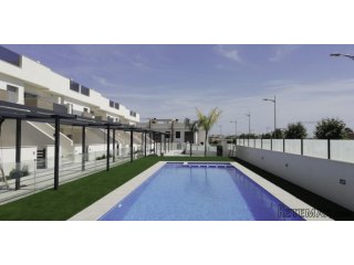 Búngalos en un residencial de obra nueva en Pilar de la..