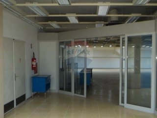 Poslovni prostor za najam ili prodaju
