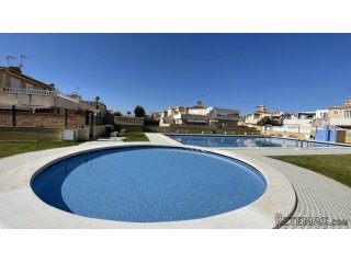Beautiful townhouse in Torrevieja, Carrefour area.The..