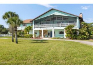 4 bedroom House For Sale: 2460 Rocky..