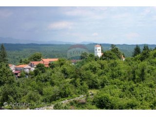 VELIKI BRGUD - CENTAR - GRAĐEVINSKI TEREN - 813 m2