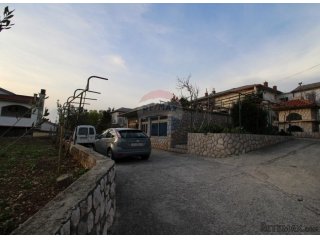 Novi Vinodolski, kuća