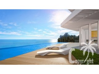 This stunning luxury villa is on an amazing seafront..