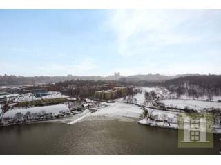 3 bedroom Apartment For Sale: 2500..