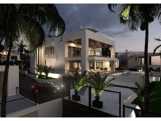 5 Bedrooms - Villas - Malaga - For Sale