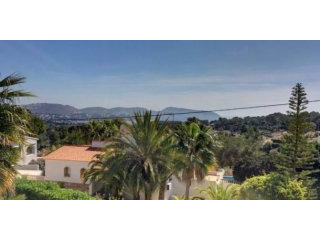 3 Bedroom, 1 Bathroom, Townhouse..