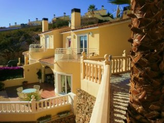 3 Bedroom Villa For Sale, Gata De..