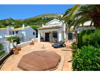 3 Bedrooms - Villa - Malaga - For Sale