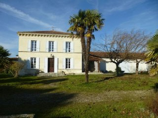 Stone House Near Pons & Cognac