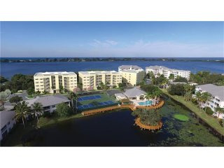 3 bedroom Town House For Sale: 250..