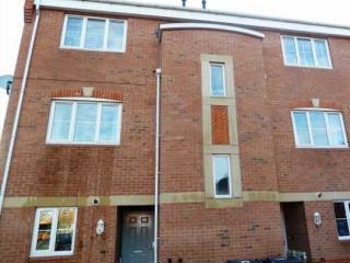 2 bedroom, Apartment house for sale
