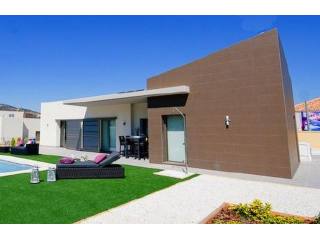 3 Bedrooms - Villa - Alicante - For Sale