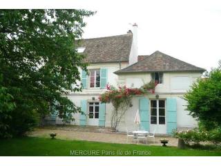 6 bedroom Character For Sale: 91310..