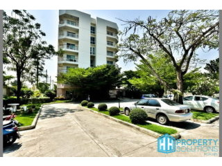 Good Quality 1 Bed Condo In Town Centre..