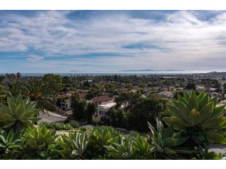 3 bedroom House For Sale: 430 Alameda..