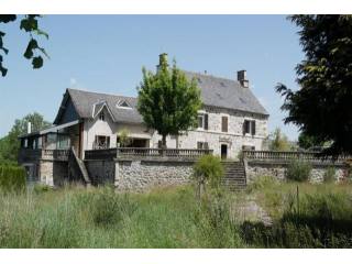 6 bedroom House For Sale: 15240 VEBRET