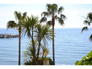 APARTMENT FOR SALE IN MARBELLA