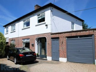 4 Mount Carmel Avenue, Dundrum, Dublin..