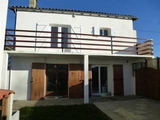 House Villa 4 Rooms