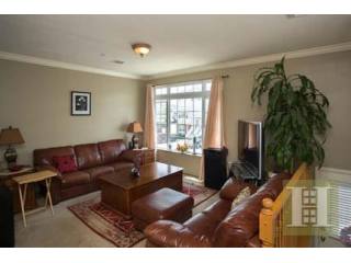 3 bedroom Apartment For Sale: 134 HERON