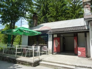 Caffe bar i trgovina kod Bjelolasice
