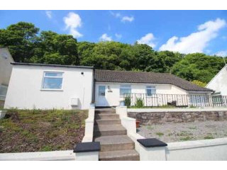 3 bedroom, Detached Bungalow house for..
