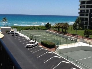 3030 S Ocean Blvd #440, Palm Beach, FL..