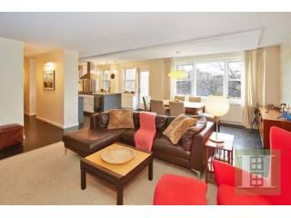 4 bedroom Apartment For Sale: 3135..