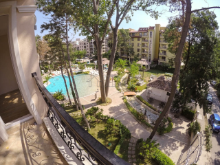 Luxury Pool view 2-bedroom apartment in..