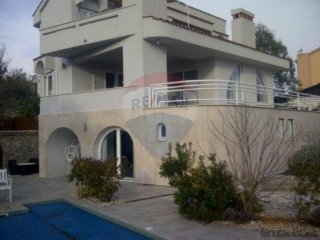 Otok Krk prekrasna luksuzna kuća sa bazenom